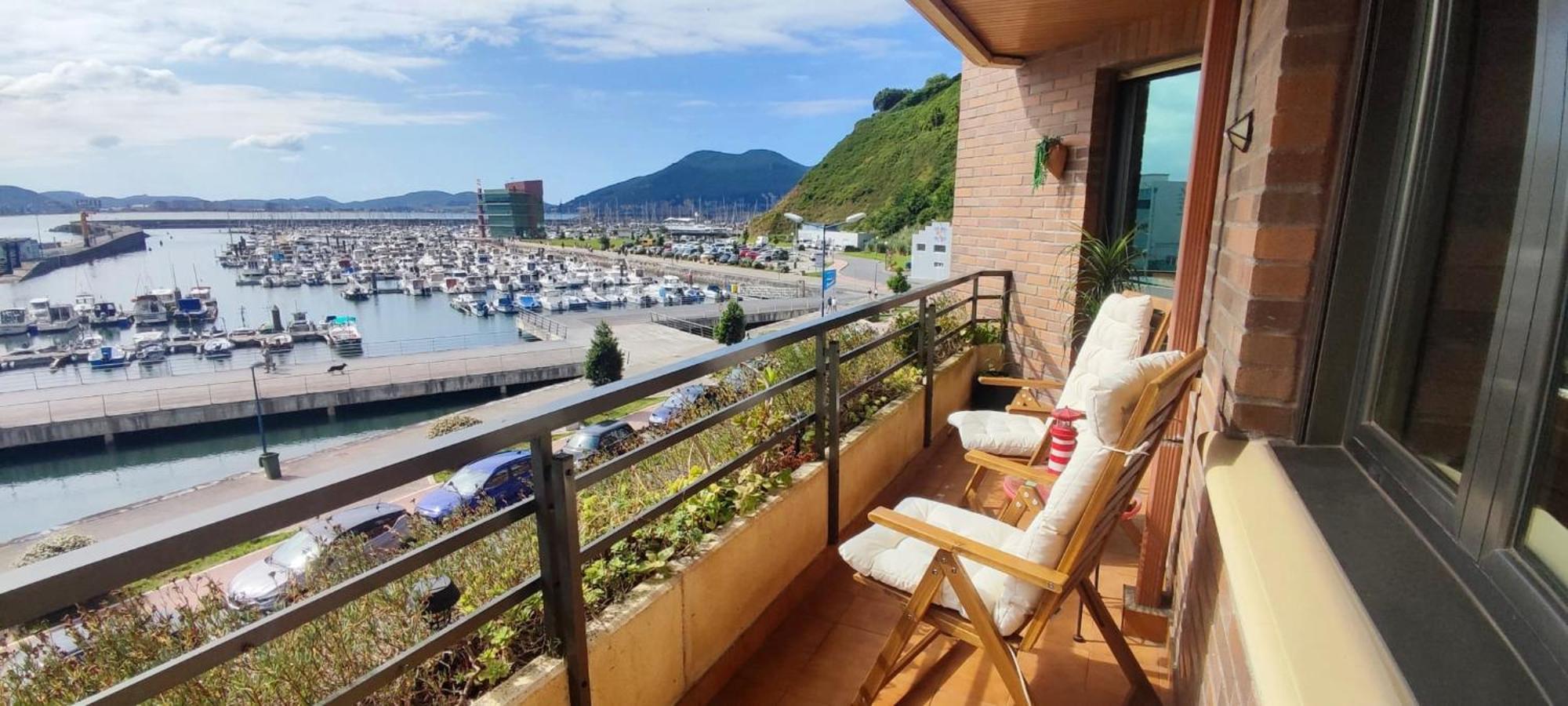 Laredo Ocean Port Apartment Bilik gambar
